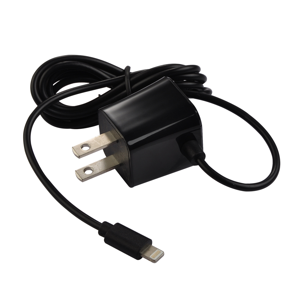 TC917 travel charger with cable